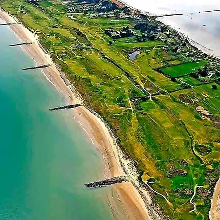 Coast Rosslare Szálloda